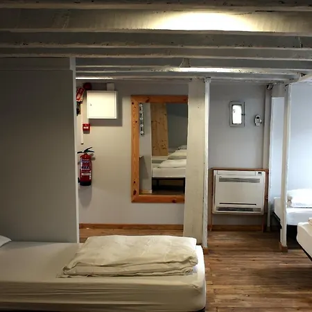 Albergue Goodmorning Solo Traveller Lisboa