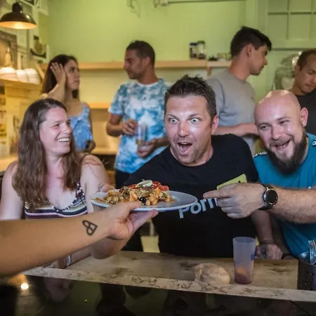 אכסניה Goodmorning Solo Traveller ליסבון