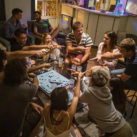 Goodmorning Solo Traveller ליסבון