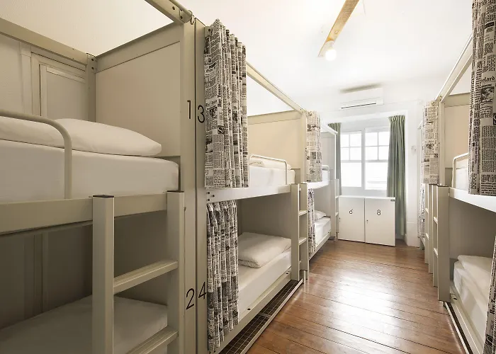 Goodmorning Solo Traveller * ליסבון