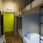 Goodmorning Solo Traveller Ostello Lisbona