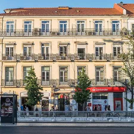 Goodmorning Solo Traveller リスボン