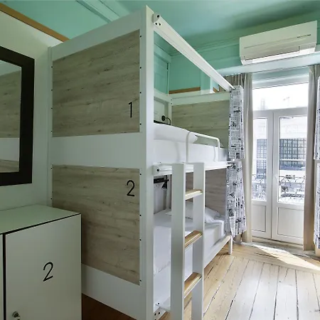 Goodmorning Solo Traveller Hostel *