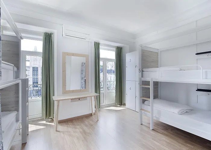 ホステル Goodmorning Solo Traveller *