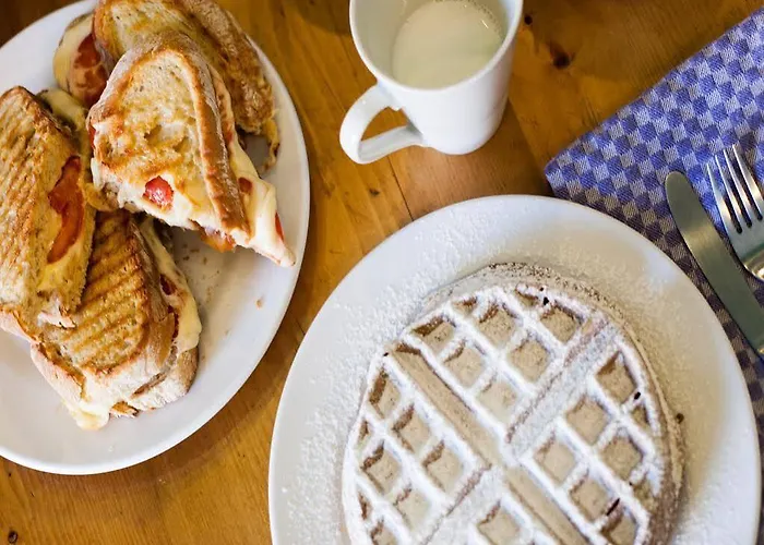 ホステル Goodmorning Solo Traveller リスボン