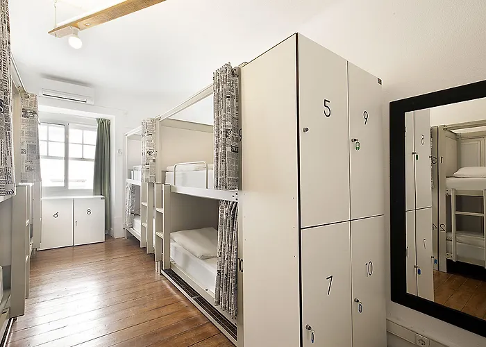 Goodmorning Solo Traveller Lisboa